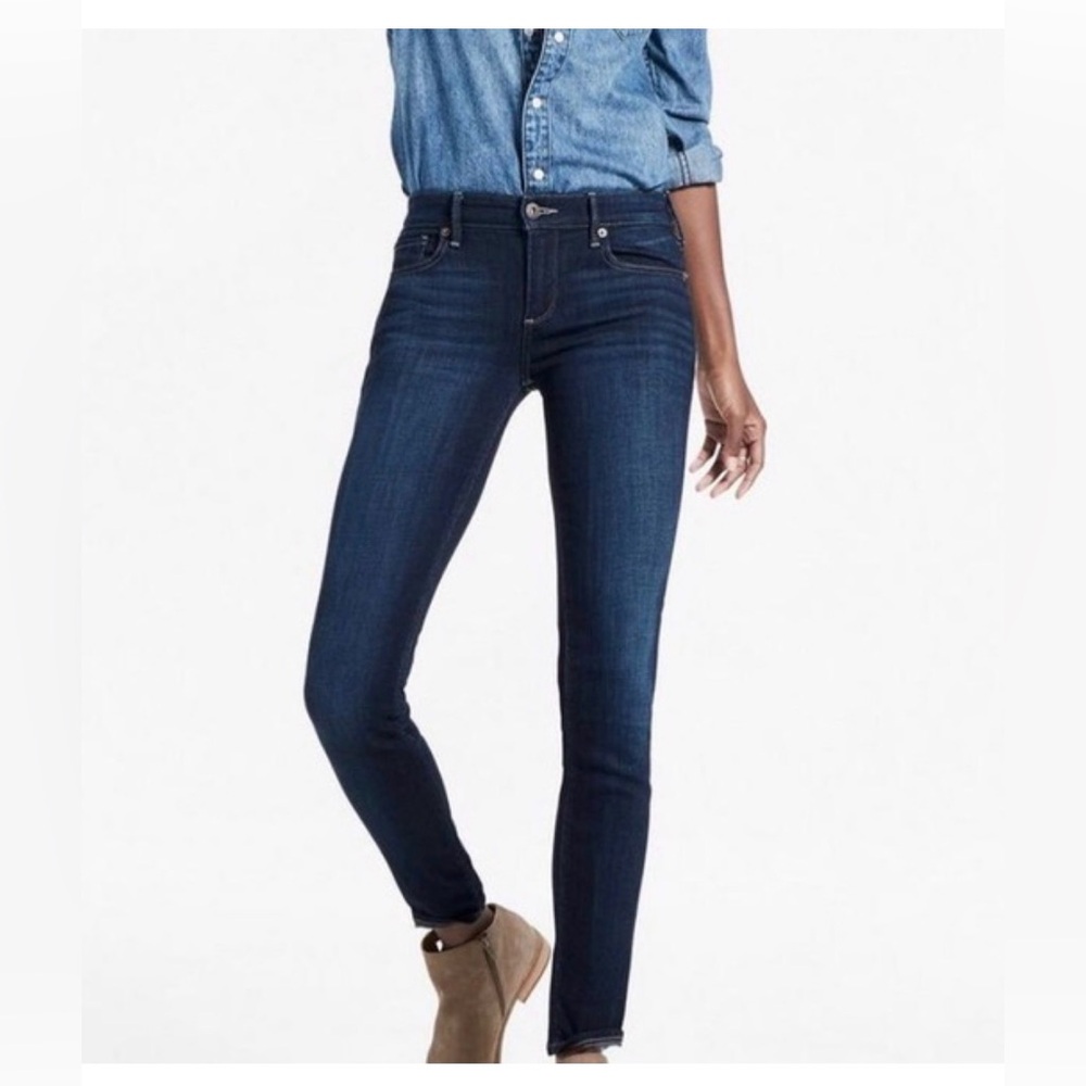 Lucky Brand Dark Blue Indigo Wash Midrise Skinny Jeans Size 26 Classic EUC Denim - Picture 3 of 12
